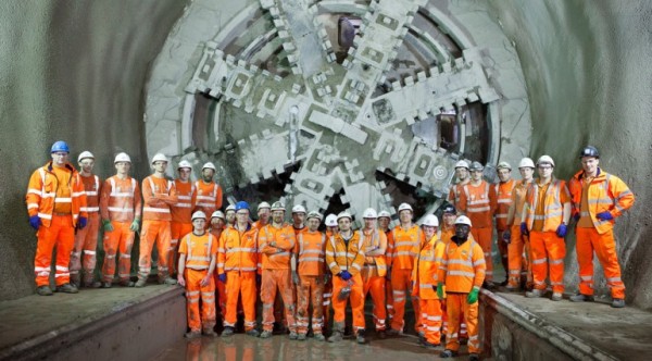 tbm elizabeth breaks through into whitechapel station box jan 20_ 2014_120760