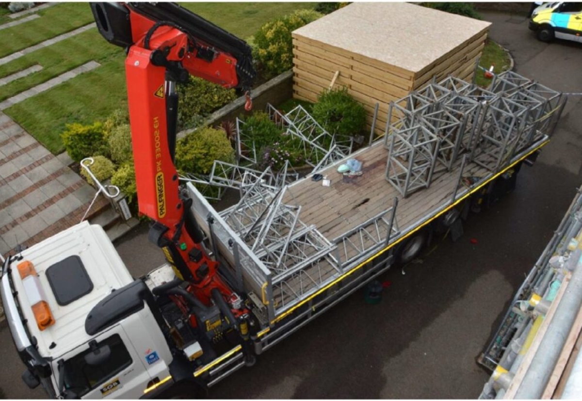 Phillips had been assisting while temporary Mast Climber Work Platform sections were being lifted by a lorry mounted crane.