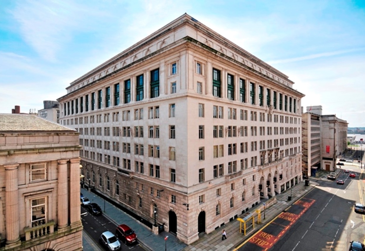 Clad in Portland stone, the 12-storey India Buildings is a well-known central landmark in the city