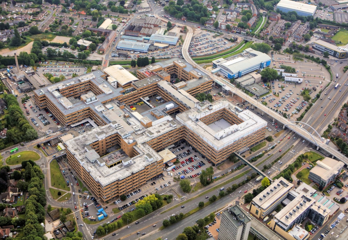 Queens Medical Centre in Nottingham where Willmott Dixon recently delivered a decarbonisation project for Nottingham University Hospitals NHS Trust 